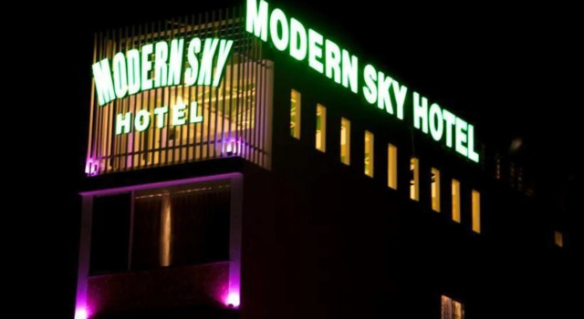 Modern Sky Hotel