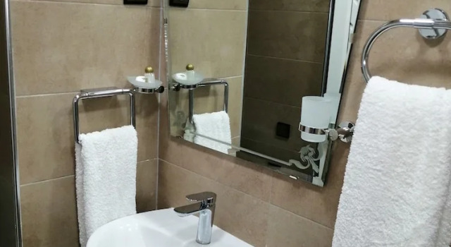 Трёхместный номер Standard Hotel Saint Antoine