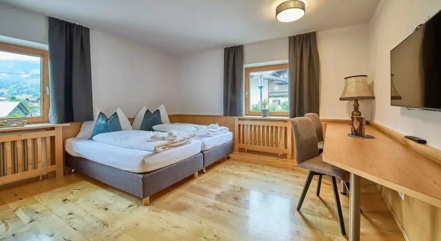 Номер Standard Platzhirsch Rooms - B&B - SELF CHECK-IN