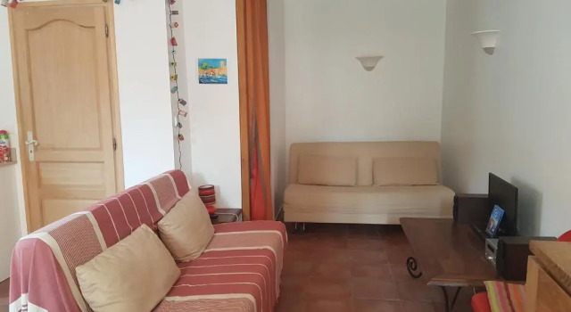 Апартаменты Appartement de charme à 50m de la plage de sable
