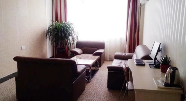 Thank you Inn Laiwu Gangdu Street Branch, Book Hotel Hoteller i Laiwu med parkering, Parkering