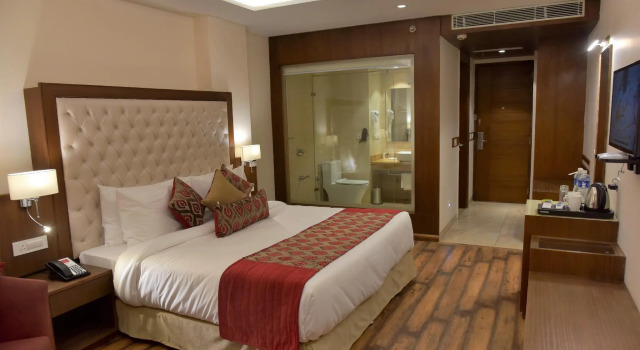 Номер Deluxe Royale Retreat Hotel & Spa Near Mall Road