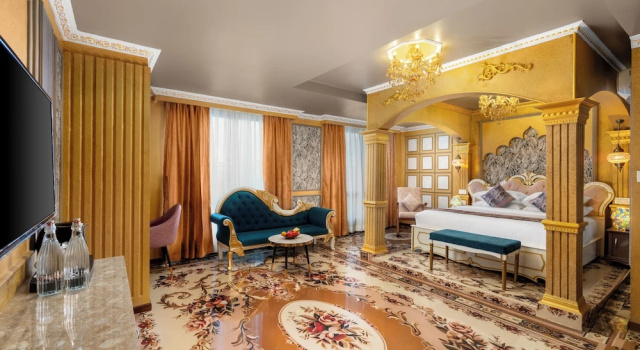 Двухместный люкс Hotel G Ramayana- Premium Stay