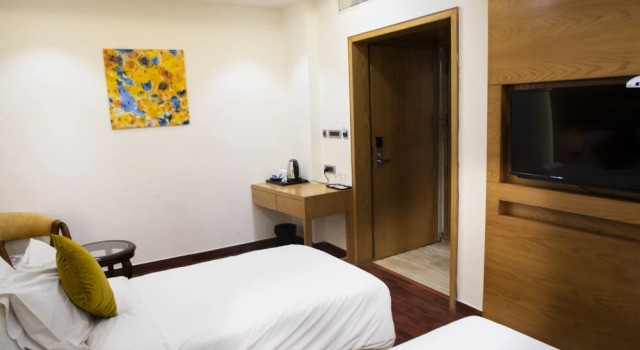 The Moziac Hotel, Забронировать Отель Отели штата Махараштры с завтраком, Завтраки