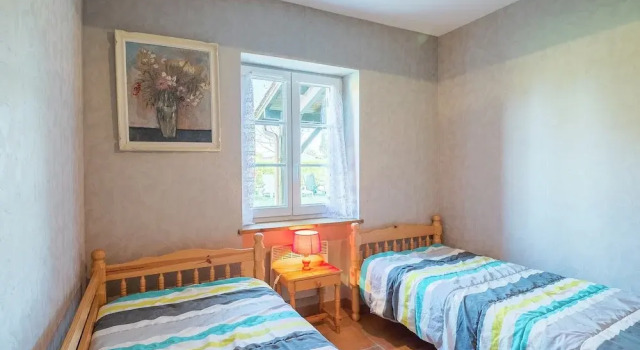 Коттедж Classic с 3 комнатами Spacious Holiday Home in Saint-nexans With Terrace