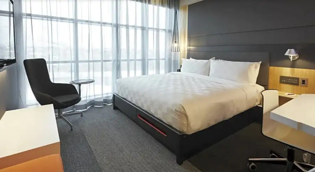 Двухместный номер Standard с красивым видом из окна Alt Hotel Calgary University District