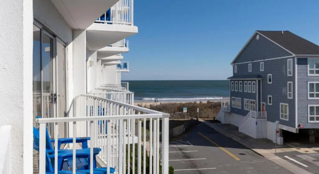 Люкс с частичным видом на океан Princess Royale Oceanfront Resort