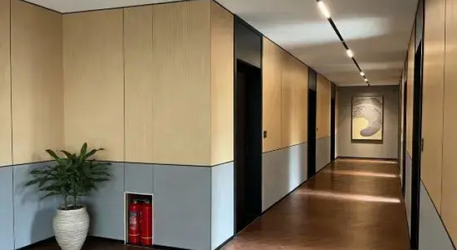 Home Inn Huayi Select Hotel ( Hongye Persimmon Rock Ceramics and Porcelain Grand View Garden Store