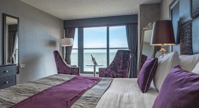 Номер Luxury Number 44 Hotel & Bar