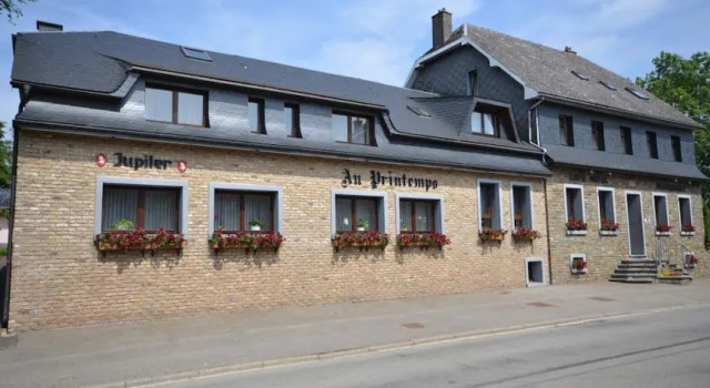 Au Printemps, Rezerwuj Hotel Buetgenbach 
