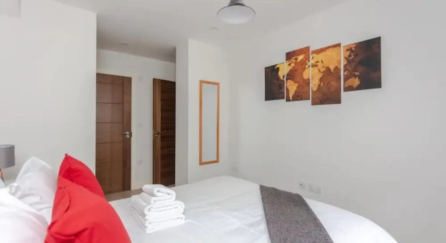 Spacious and Modern Apartment in Pimlico