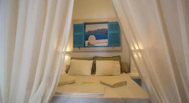 Sea Garden Suite - Loutra Kythnos, Prenota Hotel Loutra Kythnos