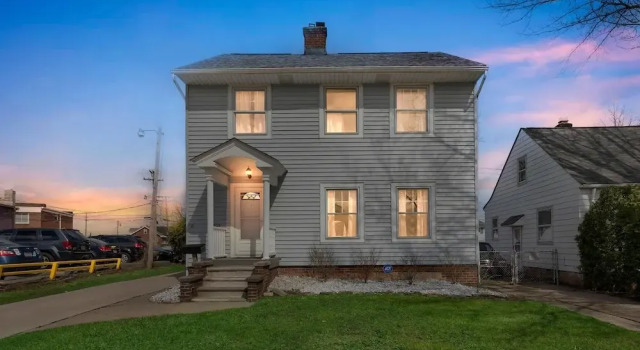 Коттедж Cozy Getaway With Hot Tub, Patio & Fenced Yard 3 Bedroom Home