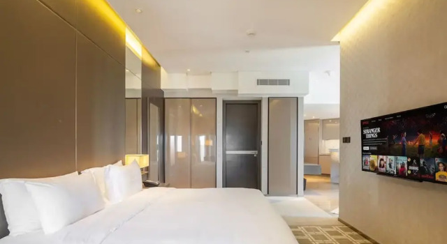 Stylish 1BR nr Metro Close to Major Attractions