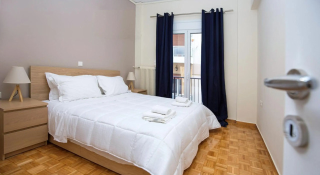 Lycabettus Quiet Renovated Apartment, Забронировать Апартаменты/квартира Афины Острова Саронического залива - Аттика, рядом с Theocharakis Foundation