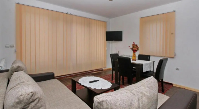 Апартаменты Цокольный этаж Apartmani Bogdanović