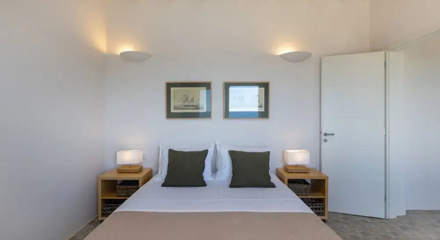 Ormos Seaside Villa G with private pool, Забронировать Вилла Отели Киония с парковкой, Парковка