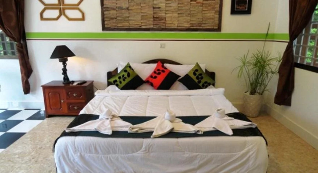 N4 Hotel, Boek Hotel Hotels in Kep Province met parkeren, Parkeren