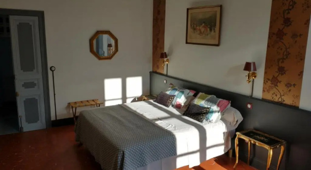 Teva, Book Hotel Lespignan Hérault