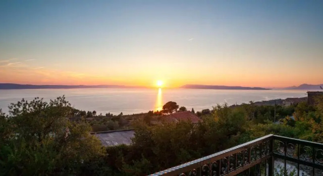 Holiday Home Alegra, Rezerwuj Apartament Hotele w Split-Dalmatia County z parkingiem, Parking