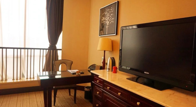 Hongyun Hotel, Rezerwuj Hotel Yingkou Liaoning