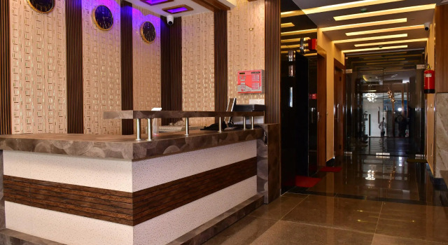 Hotel Royal Inn igi, Забронировать Отель Отели Нью-Дели с завтраком, Завтраки