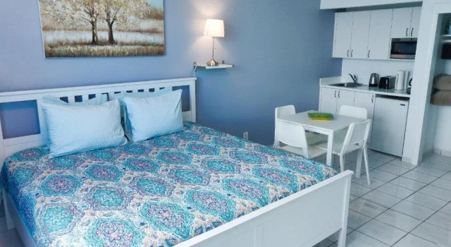 Студия Deluxe Miami Beach Apartments by MiaRentals