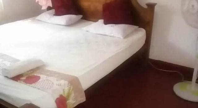 Thevindu guest & red mud resturent, Забронировать Гостевой дом Отели Мирисса с завтраком, Завтраки