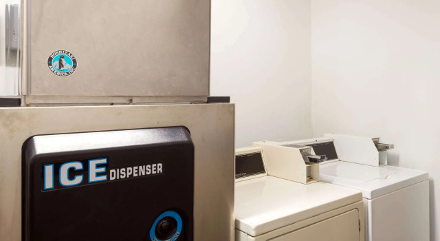 Super 8 by Wyndham White River Junction, Book Mini-hotel Mini-hoteller i Vermont, Mini-hotel