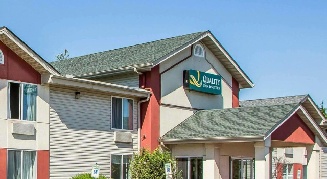 Двухместный люкс Quality Inn & Suites Middletown - Franklin