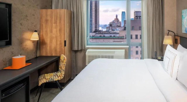 Номер Courtyard by Marriott New York World Trade Center Area