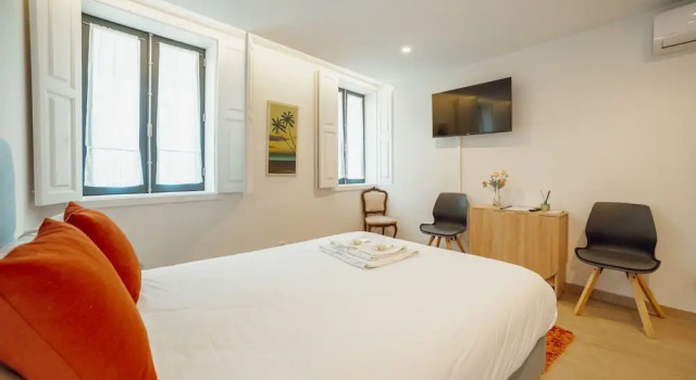 Carmo Residence Porto - SRA DO Carmo by Vacationy, Забронировать Апартаменты/квартира Порту Регион Порту, рядом с Lapa Metro Station