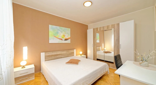 Apartment Carla / One Bedroom A1, Rezervovat Apartmán Veli Vrh Istrie