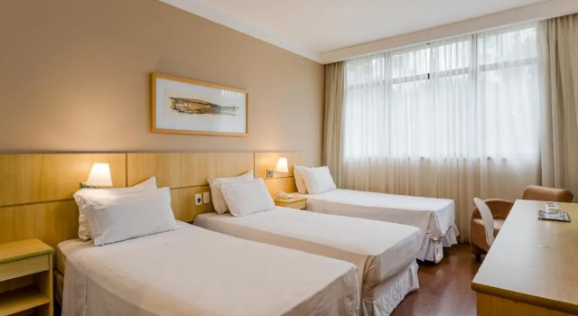 Трёхместный номер Luxury Victory Business Hotel