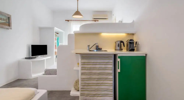 Faros Apartments, Prenota Appartamento Hotel a Milo con parcheggio, Parcheggio