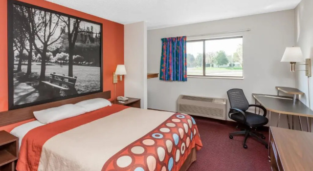 Номер Standard Super 8 by Wyndham Washington/Peoria Area