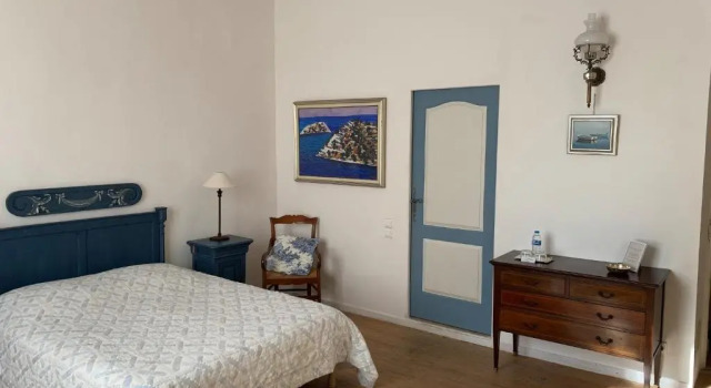 L Ancien Couvent Cahuzac, Rezerwuj Hotel Hotele w Red Perigord z basenem, Basen