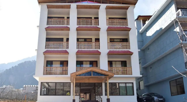 OYO 11643 Hotel Sunrise Villa, Забронировать Отель Отели Манали с завтраком, Завтраки
