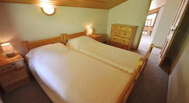 Apt La Loria - ARAVIS Holidays, Prenota Hotel Hotel a Alvernia con parcheggio, Parcheggio