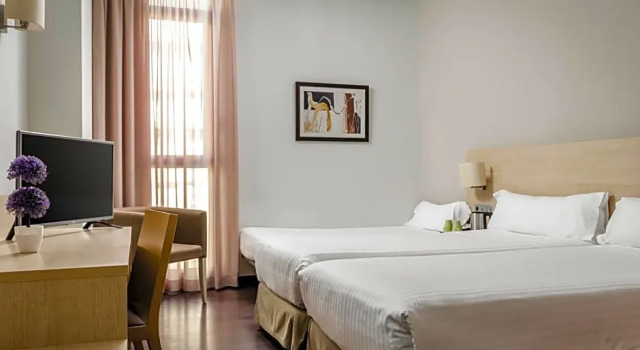 Номер Standard Hotel Exe Barcelona Gate
