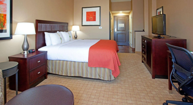 Holiday Inn Hotel & Suites Denver Airport