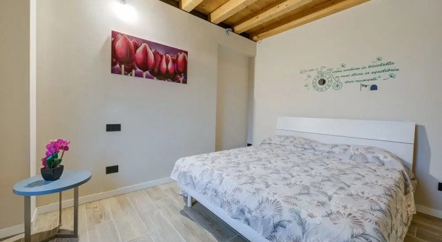 Ricomilla-ulivo -balcony, Garden & Privat, Забронировать Отель Отели в центре Роэ, в центре