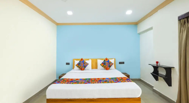 Номер Deluxe FabHotel Grand Royal By Casa Dos Reis, 400M From Candolim Beach