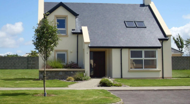 Crystal Fountain, Book Hotel Hotels in Kerry with Parking, Parking