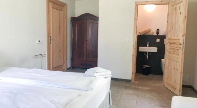 Апартаменты с видом на озеро Landhaus am Jungfernsee