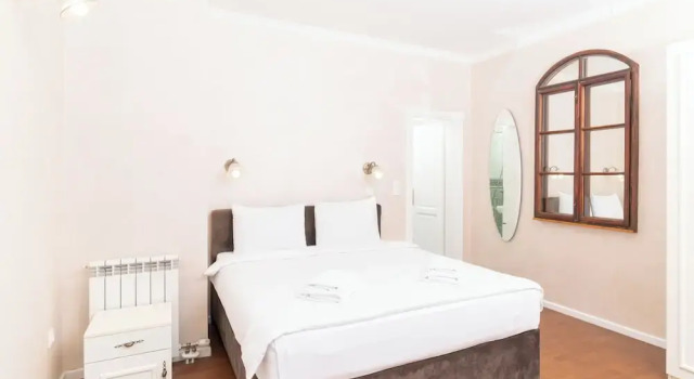 Студия Deluxe Ornament Hotel