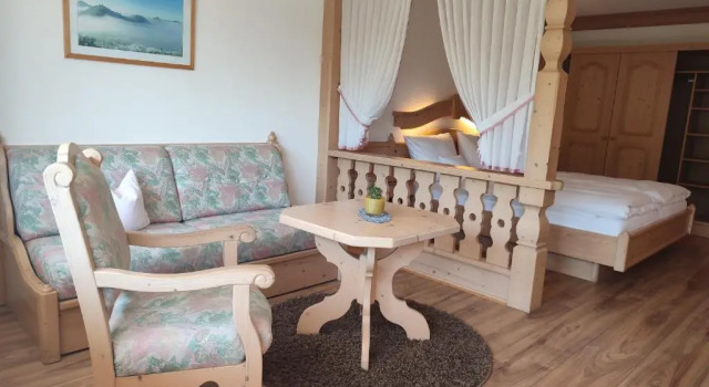 Hotel Dernbachtal, Забронировать Отель Рамберг Пфальцский Лес