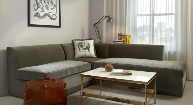 Двухместный люкс Luxury 21c Museum Hotel Cincinnati