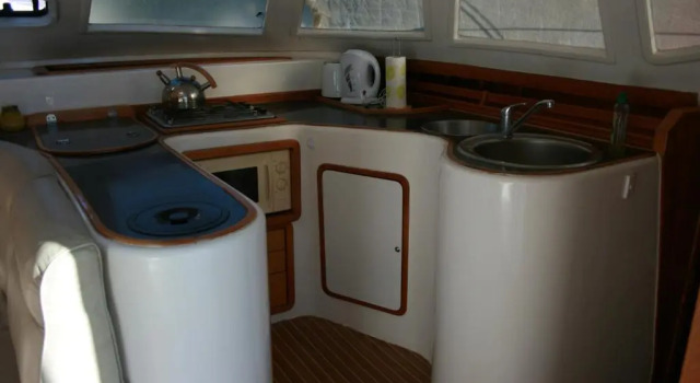 On Y Va , Delightful 3 bedroom catarmaran, with skipper, Reserva ahora Hotel Marmaris Zona de Marmaris