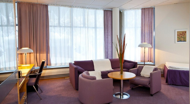 Hotel Kuninkaantie, Rezervovat Hotel Espoo Peuramaa Ski